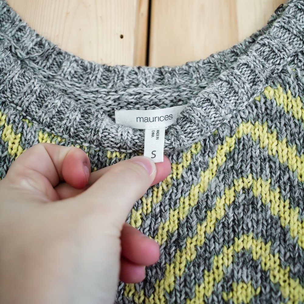 Maurices Grey Knit Pullover Sweater with Yellow Geometric Detail Size S - Picture 7 of 9